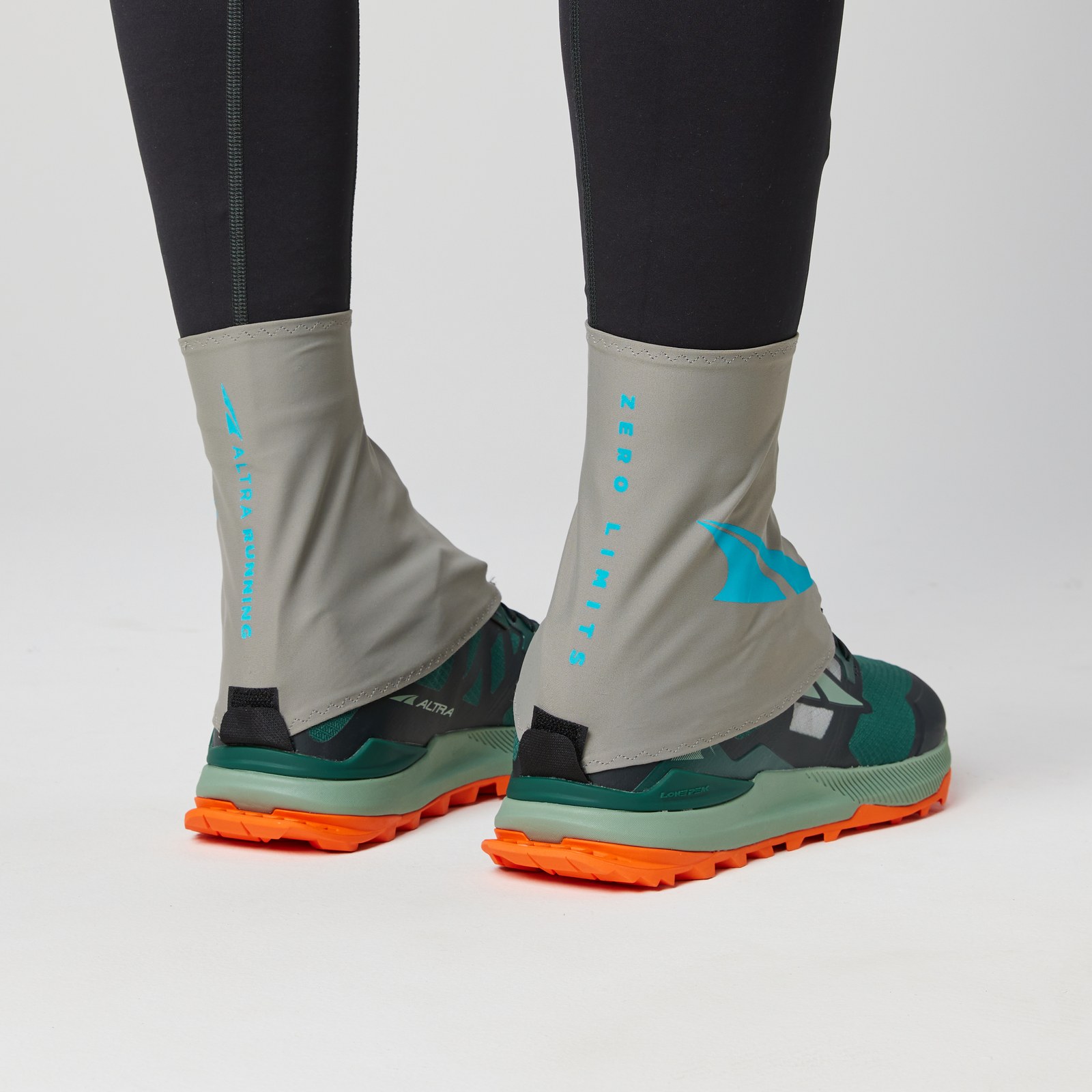 Trail Gaiter Gray/Teal - ver - 2
